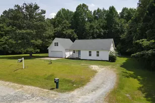 105 Bryant Dr, Smithfield, NC 27577 - Photo 1