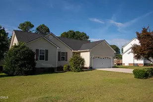 20 Boardwalk Ave, Benson, NC 27504 - Photo 9