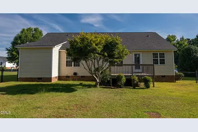 20 Boardwalk Avenue, Benson, NC 27504 - Photo 3