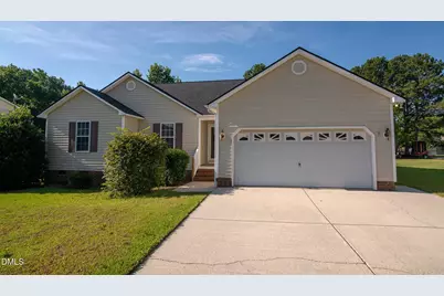 20 Boardwalk Avenue, Benson, NC 27504 - Photo 11