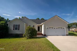 20 Boardwalk Ave, Benson, NC 27504 - Photo 3