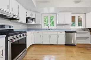 419 Calvary Ct, Hillsborough, NC 27278 - Photo 15