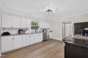 118 Cabarrus Ave W, Concord, NC 28025 - Photo 11