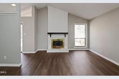 5609 Bowman Court, Fayetteville, NC 28304 - Photo 7