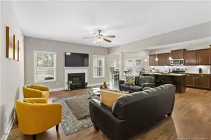 1245 Whitney Dr, Aberdeen, NC 28315 - Photo 5