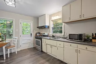 122 Taylor St, Chapel Hill, NC 27514 - Photo 9