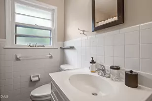 122 Taylor St, Chapel Hill, NC 27514 - Photo 17