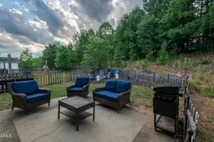 906 Ribbonleaf Ln, Fuquay Varina, NC 27526 - Photo 9