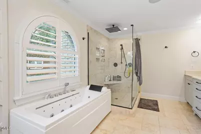 150 Lochwood W Drive, Cary, NC 27518 - Photo 67