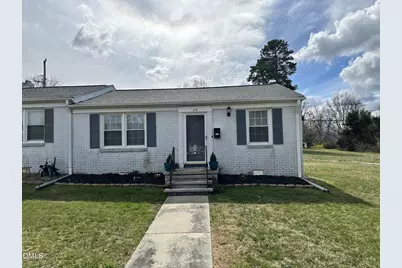 1700 Roslyn #27d, Burlington, NC 27215 - Photo 1