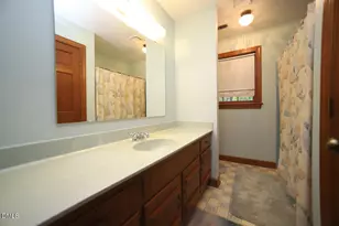 110 Overview Ln, Cary, NC 27511 - Photo 5