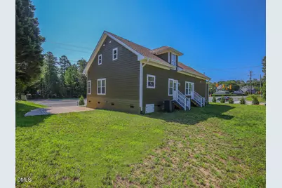 409 Sage Road #B, Chapel Hill, NC 27514 - Photo 3