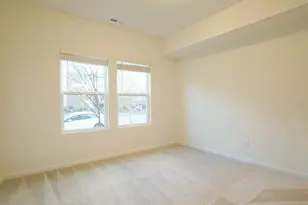 1041 Salt Glaze Ln, Cary, NC 27519 - Photo 5