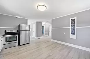 309 Gunter St, Graham, NC 27253 - Photo 11