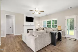 111 Oakbridge Wy, Princeton, NC 27569 - Photo 11