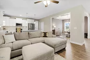 111 Oakbridge Wy, Princeton, NC 27569 - Photo 9