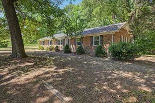 2509 Farrington Point Rd, Chapel Hill, NC 27517 - Photo 3