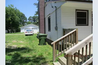 304 Clement Drive, Enfield, NC 27823 - Photo 3