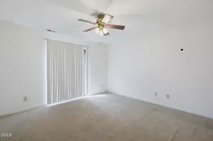 386 Summerwalk Cir, Chapel Hill, NC 27517 - Photo 23