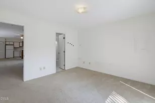 386 Summerwalk Cir, Chapel Hill, NC 27517 - Photo 19