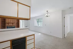 386 Summerwalk Cir, Chapel Hill, NC 27517 - Photo 15