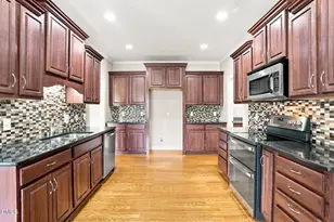 909 Gor an Farm Rd, Selma, NC 27576 - Photo 17