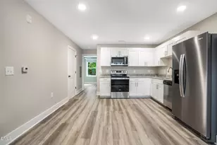 303 Linwood St, Apex, NC 27502 - Photo 5