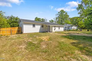 1614 Gardenia Ave, Fayetteville, NC 28311 - Photo 27