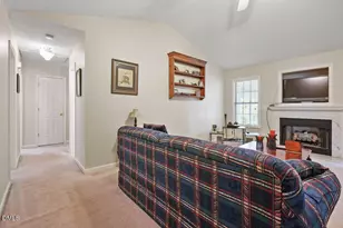 48 Hammerstone Dr, Fuquay Varina, NC 27526 - Photo 9