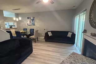6111 Sunpointe Dr, Raleigh, NC 27606 - Photo 3