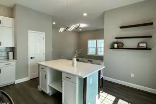 306 Martin Luther King Jr Dr, Smithfield, NC 27577 - Photo 5