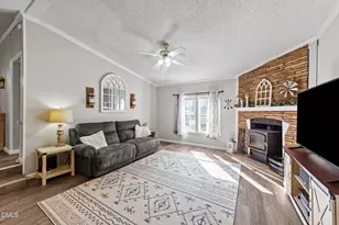 6304 Petunia Ln, Wendell, NC 27591 - Photo 13