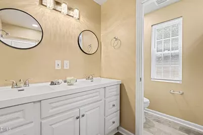 820 E Cardinal Drive, Fuquay-Varina, NC 27526 - Photo 13