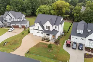 932 Lily Claire Ln, Fuquay Varina, NC 27526 - Photo 5