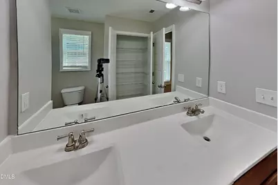 32 Balboa Parkway, Clayton, NC 27520 - Photo 9