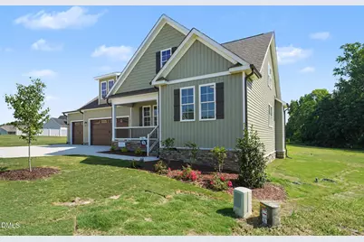 116 Howell Farm Drive #(26), Selma, NC 27576 - Photo 3