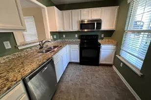137 Buchanan Ln, Clayton, NC 27527 - Photo 3