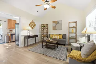412 N College St, Youngsville, NC 27596 - Photo 3
