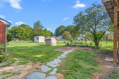264 Dixon Road, Graham, NC 27253 - Photo 13