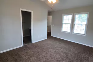 549 Mountain Lake Dr, Raleigh, NC 27610 - Photo 21