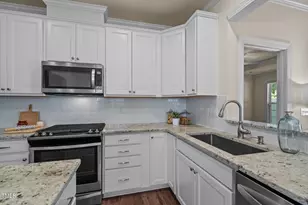 1882 Blue Jay Pt, Apex, NC 27502 - Photo 7