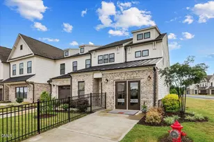 48 Paperwhite Pl, Clayton, NC 27527 - Photo 5