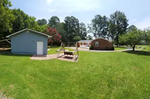 121 Old Moore Rd, Selma, NC 27576 - Photo 7