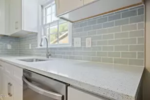 105 E Murray Ave, Durham, NC 27704 - Photo 9