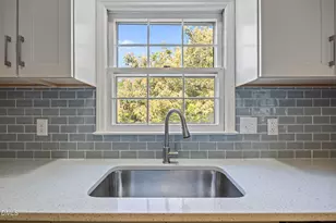 105 E Murray Ave, Durham, NC 27704 - Photo 5