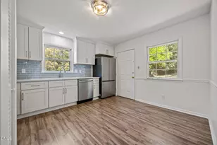 105 E Murray Ave, Durham, NC 27704 - Photo 5