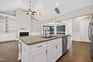 84 Dot Ct, Fuquay Varina, NC 27526 - Photo 17