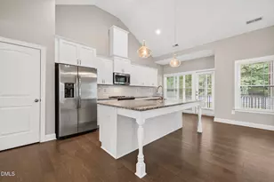 84 Dot Ct, Fuquay Varina, NC 27526 - Photo 11