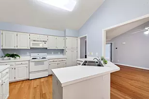 2120 Longwood Dr, Raleigh, NC 27612 - Photo 11
