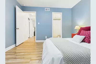 108 Ephesus Church Road #414, Chapel Hill, NC 27517 - Photo 17